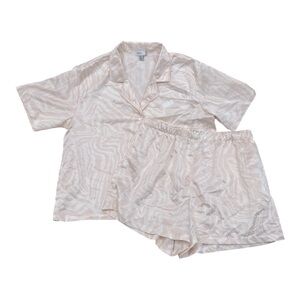Nordstrom Rack Women's Pink & Cream Zebra Print Satin Pajama Set - Size Medium
